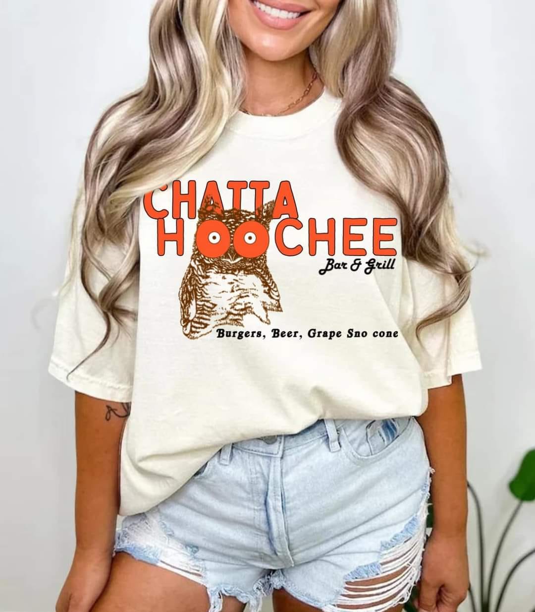 Chatta Hoochee- Hooters