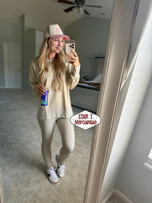 Women’s Crewneck Sweatshirt and Tights Set