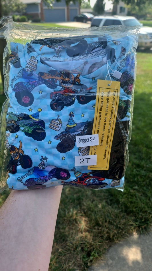 Party In The Pitt Xtras