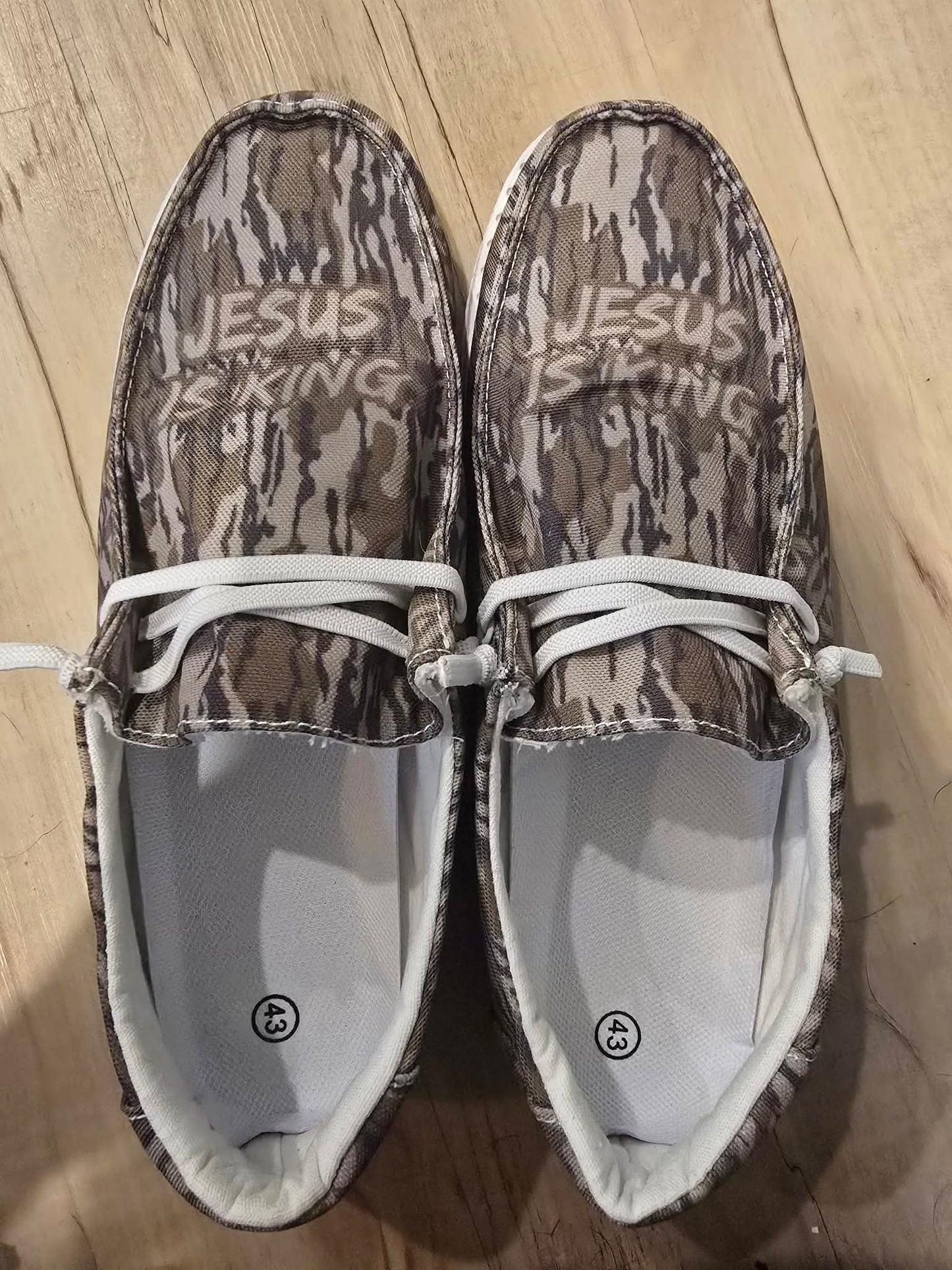 Custom Kicks