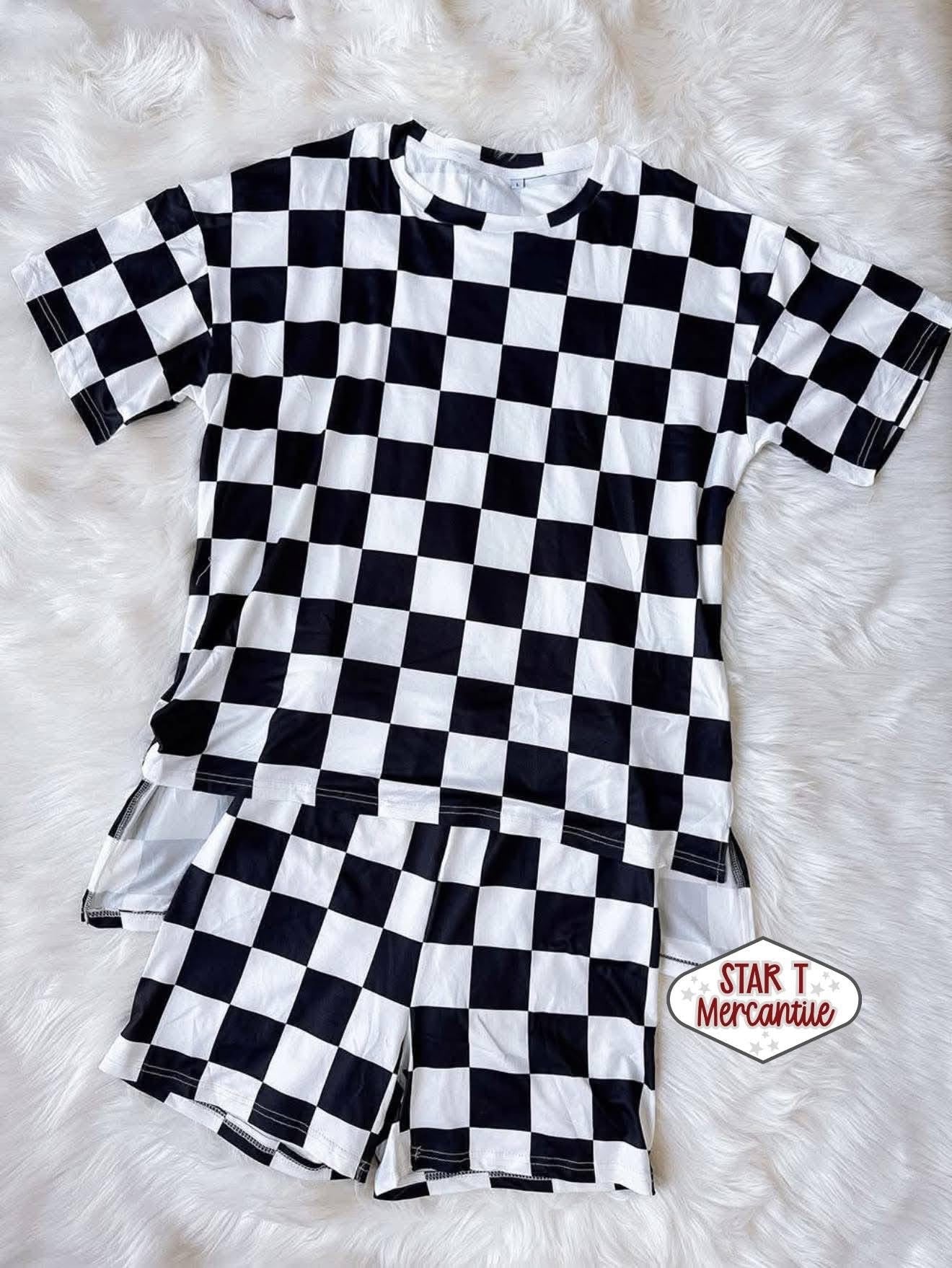Women’s Checkered T-Shirt Biker Shorts Set