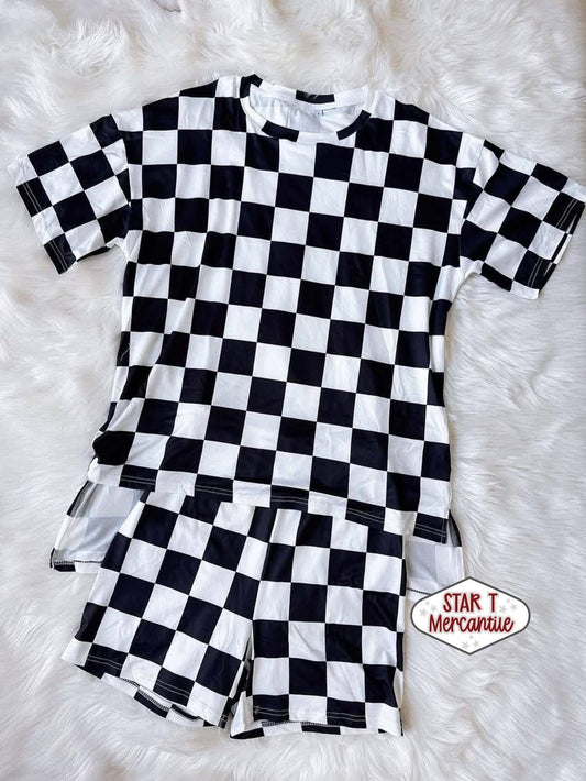 Women’s Checkered T-Shirt Biker Shorts Set